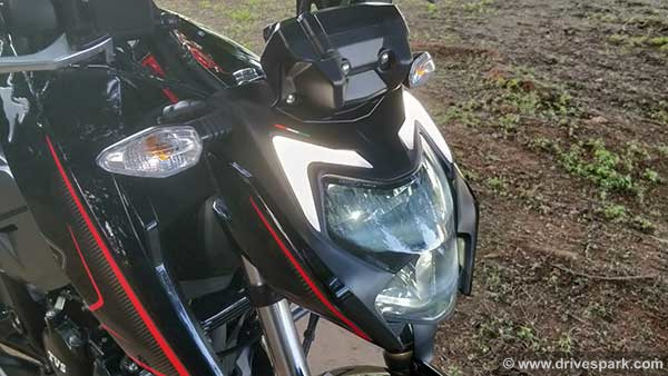 TVS Apache 200 4V Price Hike: टीवीएस अपाचे आरटीआर 200 4वी की कीमत में हुई वृद्धि, जानें कितनी