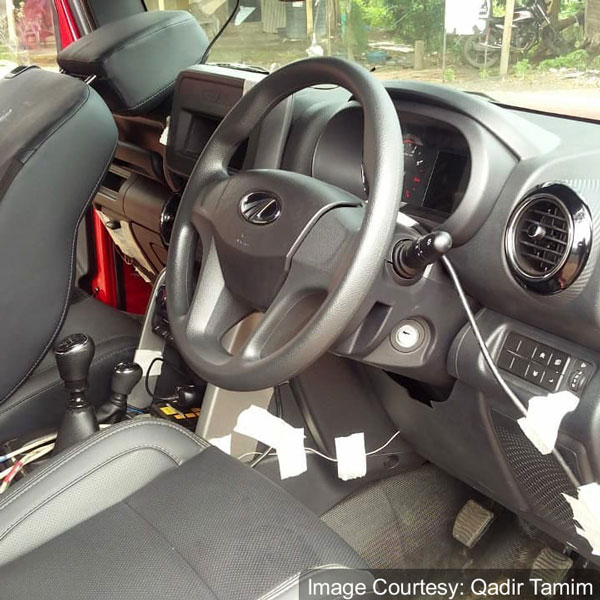 2020 Mahindra Thar Spied: नई महिंद्रा थार एएक्स सॉफ्ट टॉप पेट्रोल टेस्टिंग करते आई नजर