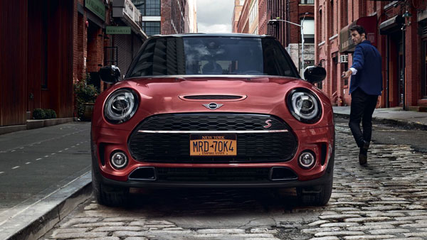 Mini Clubman Cooper S Launched: मिनी क्लबमैन कूपर एस भारत में हुई लॉन्च, कीमत 41.90 लाख रुपये
