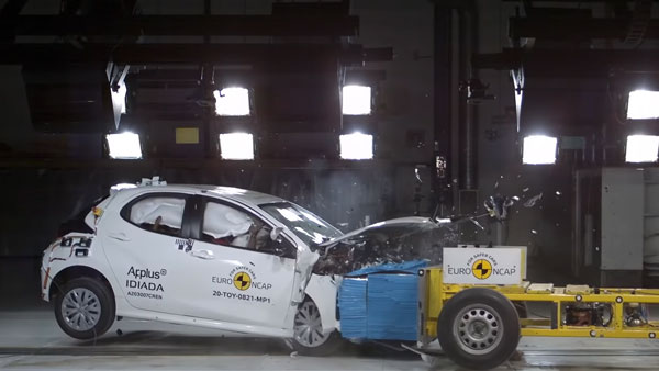 Toyota Yaris Safety Rating: टोयोटा यारिस को एनसीएपी क्रैश टेस्ट में मिले 5-स्टार