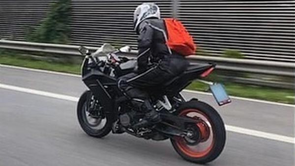New KTM RC 200 Spied Testing: नई केटीएम आरसी 200 टेस्टिंग के दौरान दिखी, 2021 मे होगी लाॅन्च