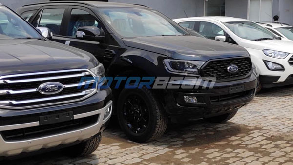 Ford Endeavour Sport Version Spotted: फोर्ड एंडेवर स्पोर्ट एडिशन ब्लैक कलर में आई नजर