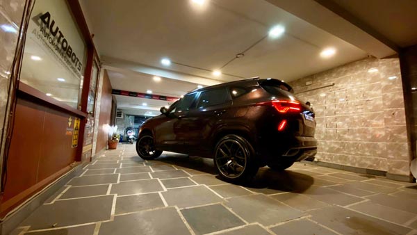 Kia Seltos Modification: किया सेल्टोस बॉडी रैप व नए अलॉय व्हील में लग रही इतनी शानदार