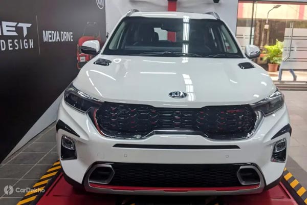 Kia Sonet Accessories Revealed: किया सॉनेट की एक्सेसरीज का हुआ खुलासा, जल्द होगी लॉन्च