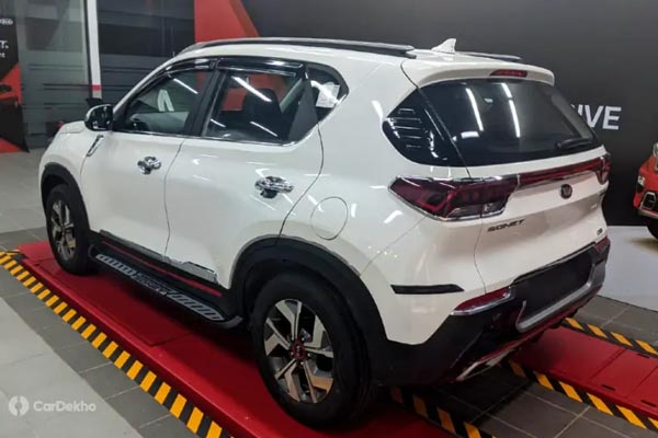 Kia Sonet Accessories Revealed: किया सॉनेट की एक्सेसरीज का हुआ खुलासा, जल्द होगी लॉन्च