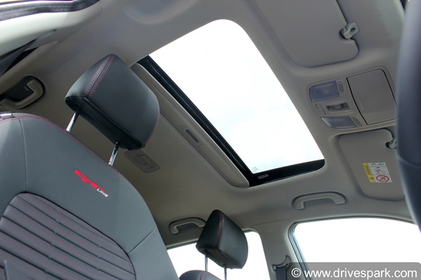 Kia Sonet GTX+ Variant Price: किया सॉनेट जीटीएक्स+ वैरिएंट की कीमत 12.89 लाख रुपये, टॉप वैरिएंट में मिलते हैं यह फीचर्स