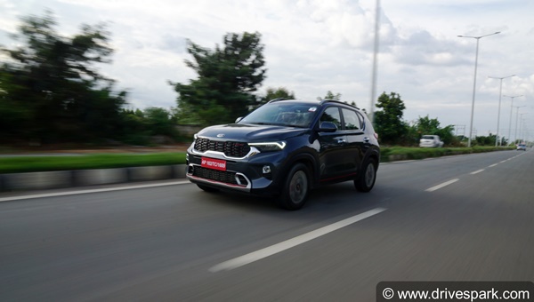 Kia Sonet Launched In India: किया सॉनेट भारत में हुई लॉन्च, कीमत 6.71 लाख रुपये, जानें वैरिएंट, माइलेज