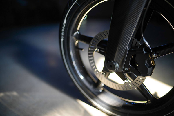 Electric Bike Costlier Than Ducati Panigale: यह इलेक्ट्रिक बाइक है डुकाटी पानीगाले से भी कीमती, जानें क्यों