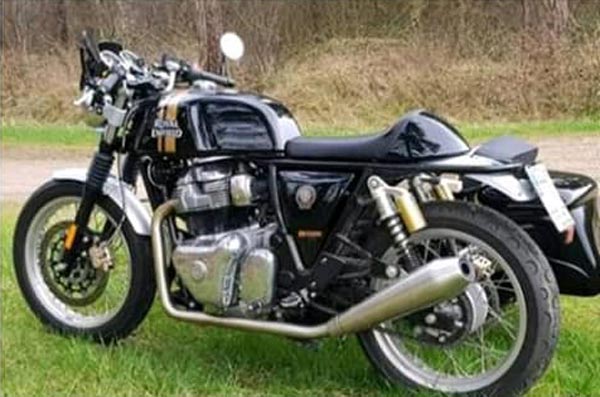 Royal Enfield Modification: रॉयल एनफील्ड कॉन्टिनेंटल जीटी में लगाया साइड कार, दो लोगों के लिए बनी परफेक्ट
