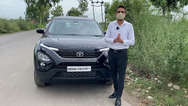 Son Gifts Tata Harrier To His Father: विदेश में रह रहे बेटे ने पिता को गिफ्ट की नई टाटा हैरियर एसयूवी