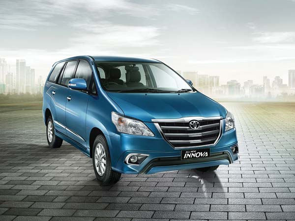 Toyota Innova Driven 10 Lakh Km: यह है देश की पहली टोयोटा इनोवा जो, चली है 10 लाख किमी Toyota Innova Driven 10 Lakh Km: यह है देश की पहली टोयोटा इनोवा जो, चली है 10 लाख किमी