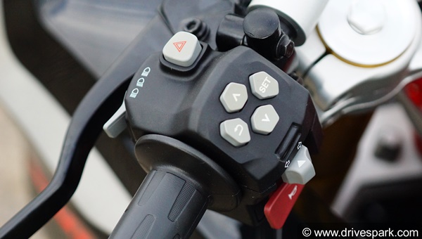 2020 TVS Apache RR310 Review In Hindi: टीवीएस अपाचे आरआर310 बीएस6 रिव्यू: परफोर्मेंस, माइलेज, फीचर्स जानकारी