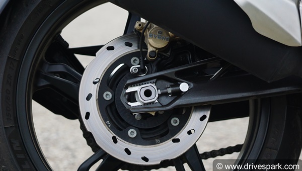 2020 TVS Apache RR310 Review In Hindi: टीवीएस अपाचे आरआर310 बीएस6 रिव्यू: परफोर्मेंस, माइलेज, फीचर्स जानकारी