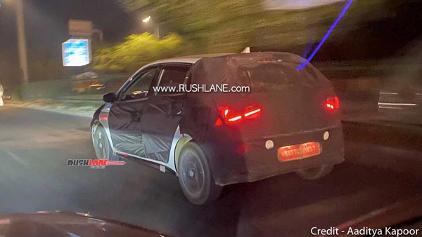 2020 Hyundai i20 Spotted Testing: नई हुंडई आई20 रात में टेस्टिंग करते आई नजर, देखें