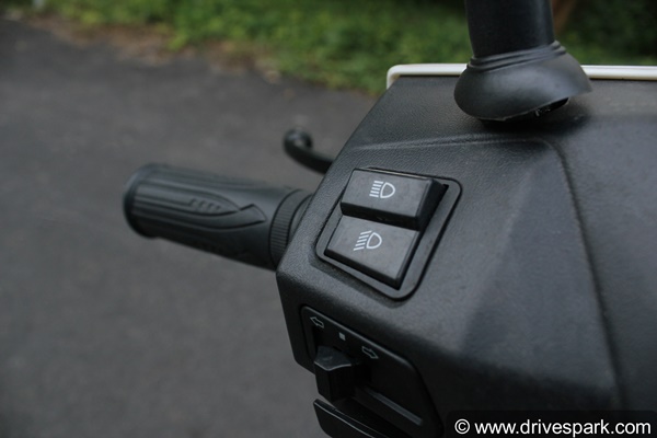 Eeve Xeniaa Long-Term Review (First Report): ईवी जेनिया लॉन्ग टर्म रिव्यू: डिजाईन, स्टाइलिंग, फीचर्स, राइड, रेंज आदि