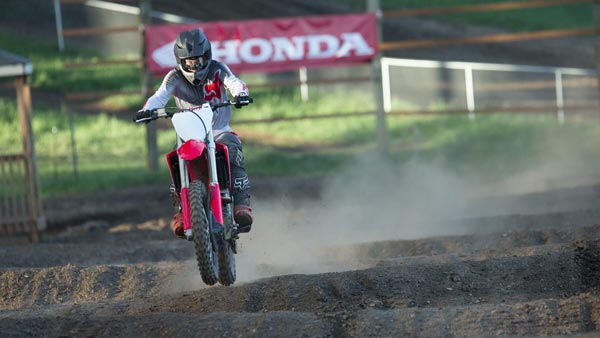 Honda Planning For Small ADV Bike: होंडा भारत में पेश कर सकती है छोटी एडवेंचर बाइक, जानें