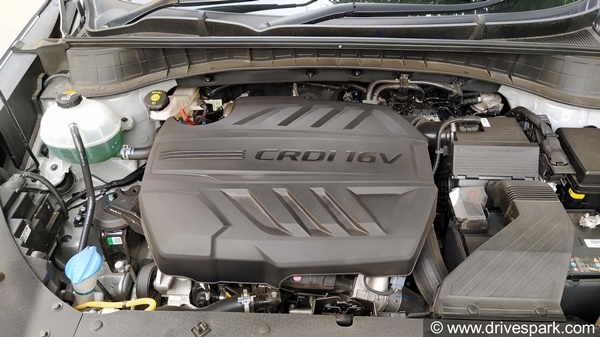 Hyundai Tucson Review (First-Drive): हुंडई टक्सन रिव्यू: ड्राइविंग, फीचर्स, इंजन, कीमत आदि