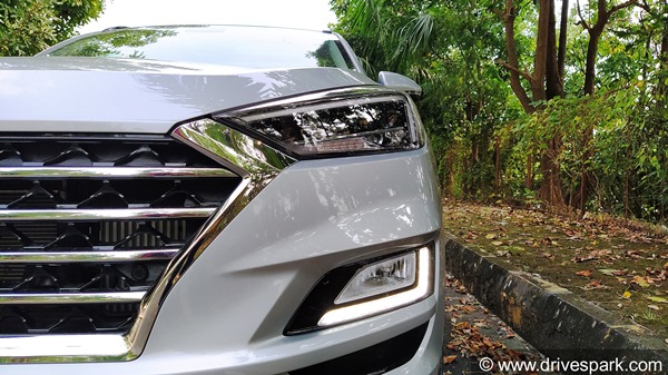 Hyundai Tucson Review (First-Drive): हुंडई टक्सन रिव्यू: ड्राइविंग, फीचर्स, इंजन, कीमत आदि