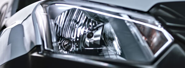 Isuzu D-Max Teaser Released: इसुजु डी-मैक्स पिक-अप ट्रक का हुआ खुलासा, जल्द होगी लाॅन्च