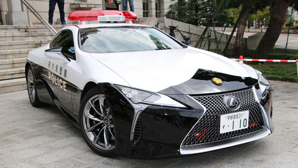 Lexus LC 500 In Japanese Police Fleet: जापानी पुलिस बेडे़ में शामिल हुई लेक्सस एलसी 500 सुपर कार