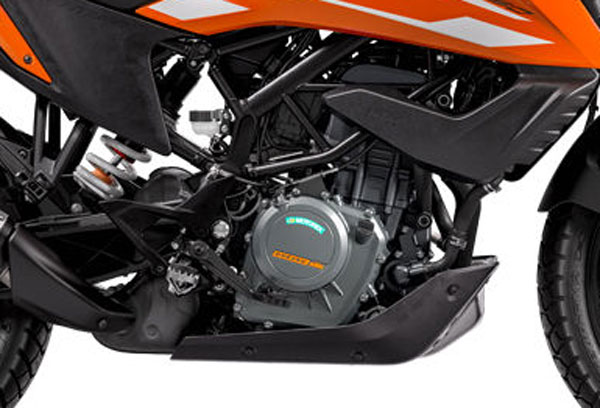 KTM 250 Adventure Launch Soon: केटीएम एडवेंचर 250 भारत में होगी लॉन्च, सामने आई नई तस्वीरें