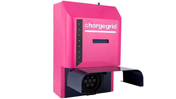 EV Charging Infrastructure In India: भारत में यह कंपनी लगाएगी 10,000 ईवी चार्जिंग स्टेशन, जानें