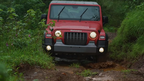 Mahindra Thar Washable Interior: महिंद्रा थार के इंटीरियर पर पानी का भी नहीं होगा कोई असर, देखें वीडियो
