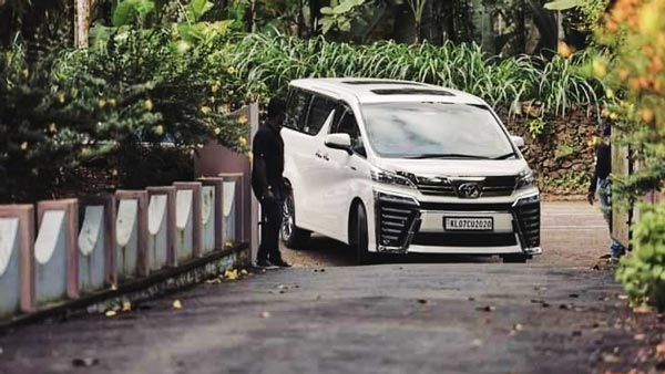 Mohanlal's Toyota Vellfire Number: सुपरस्टार मोहनलाल के इस लग्जरी वैन को मिला खास नंबर