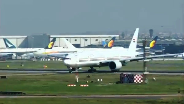 PM's VVIP Aircraft Reaches India: प्रधान मंत्री की वीवीआईपी एयरक्राफ्ट एयर इंडिया वन पहुँची भारत