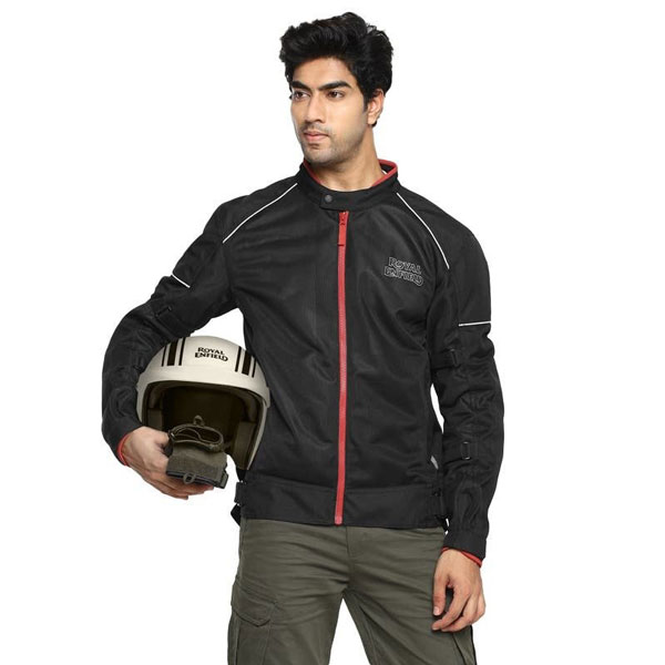 RE New Riding Jackets Launched: रॉयल एनफील्ड की नई जैकेट रेंज हुई लॉन्च, जानें क्या है कीमत