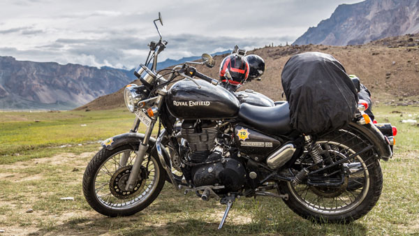 Royal Enfield Dussehra Sales: रॉयल एनफील्ड ने दसहरा के दौरान मुंबई में बेचे 3,700 बाइक, जानें