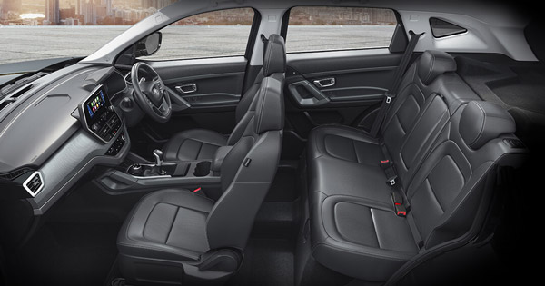 Tata Harrier Dark Edition New Variant: टाटा हैरियर डार्क एडिशन हुई सस्ती, नया वैरिएंट हुआ लॉन्च