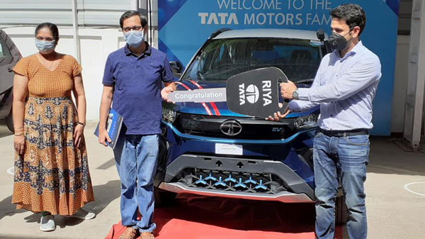 Electric Vehicles In Delhi: दिल्ली में नई इलेक्ट्रिक वाहन पालिसी आने के बाद 3000 वाहन हुए रजिस्टर