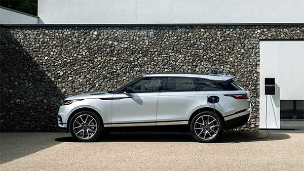2021 Range Rover Velar: नई रेंज रोवर वेलार को मिला माइल्ड हाइब्रिड तकनीक व नए फीचर्स