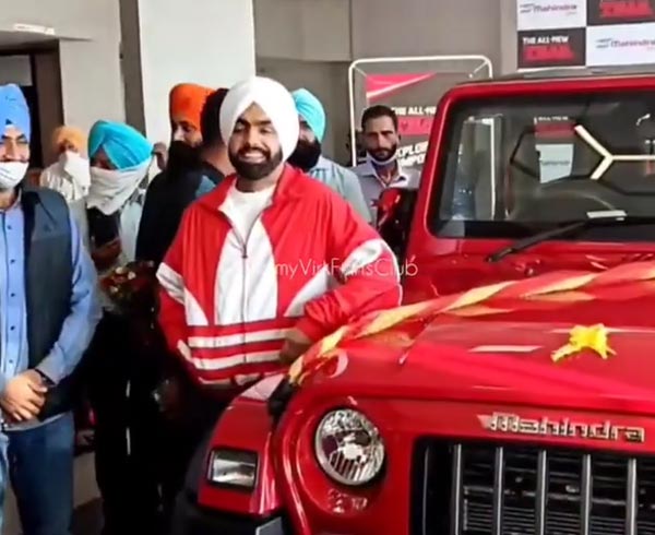 Celebrities Bought 2020 Mahindra Thar: इन सेलेब्रिटीज ने भी खरीदी नई महिंद्रा थार, सर चढ़ कर बोल रही इस कार की दीवानगी