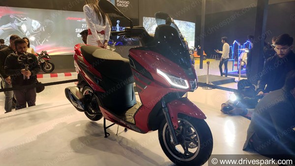 Aprilia SXR 160 Launch Details: अप्रीलिया एसएक्सआर 160 अगले माह हो सकती है लॉन्च, जानें फीचर्स