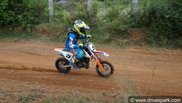 BigRock Dirtpark Trail Attack Challenge 2020: हफ्ते का अंत रॉयल एनफील्ड हिमालयन पर रेसिंग के साथ!