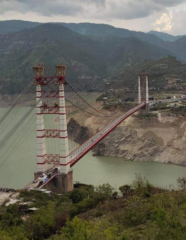 Dobra Chandhi Jhula Bridge: आम नागिरकों के लिए खुला देश का पहला सिंगल-लेन मोटरेबल सस्पेंशन ब्रिज