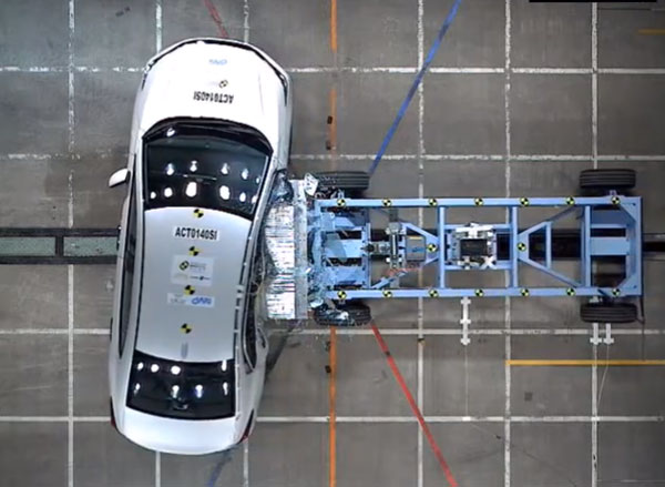 Global NCAP Crash Test: क्या है ग्लोबल एनकैप क्रैश टेस्ट ? यहां जानें इससे जुड़ी सभी बातें