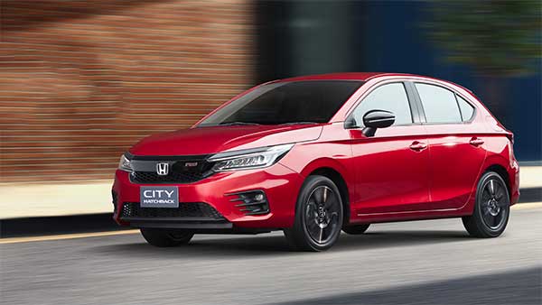 Top Car News Of The Week: इस हफ्ते की टॉप कार न्यूज: टोयोटा इनोवा क्रिस्टा फेसलिफ्ट, बीएमडब्ल्यू एक्स5 एम कॉम्पिटिशन, नई महिंद्रा थार सेफ्टी