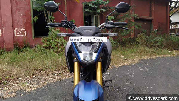 Honda Hornet 2.0 Review (First Ride): होंडा हॉर्नेट 2.0 फर्स्ट राइड रिव्यू: डिजाईन, फीचर्स, माइलेज, परफॉर्मेंस, राइड, हैंडलिंग जानकारी