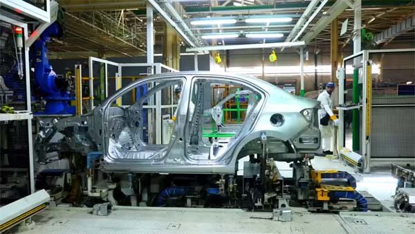 केंद्र सरकार की उत्पादन प्रोत्साहन योजना से वाहन उद्योग को मिलेगी 57,042 करोड़ रुपये की सहायता