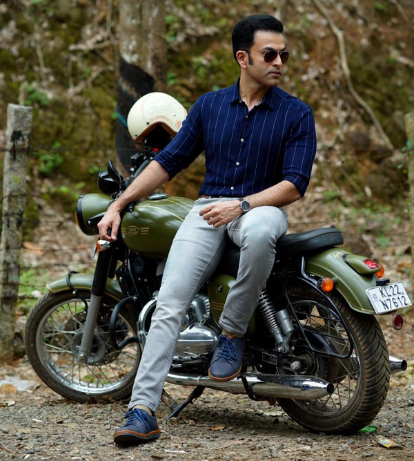 Prithviraj Sukumaran To Ride Jawa: यह एक्टर अपनी अगली फिल्म चलाने वाले हैं जावा बाइक