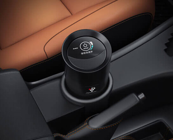 Toyota Innova Crysta Facelift Accessories: टोयोटा ने पेश की नई इनोवा क्रिस्टा के लिए एक्सेसरीज की रेंज