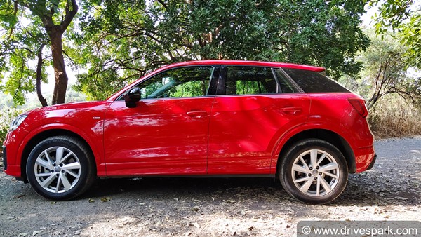 Audi Q2 Review (First Drive): ऑडी क्यू2 रिव्यू: माइलेज, फीचर्स, परफोर्मेंस, हैंडलिंग जानकारी