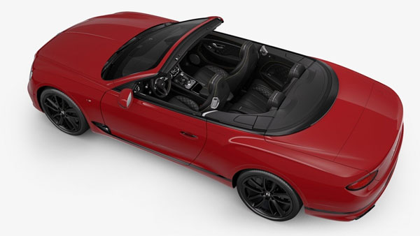 अल्लू अर्जुन बेंटले कॉन्टिनेंटल जीटी चलाते हुए दिखे, पत्नी और बच्चों के साथ की सवारी