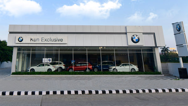 BMW New Showroom In Chennai: बीएमडब्ल्यू इंडिया ने चेन्नई में खोला नया शोरूम, जानें कहां