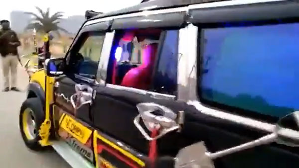 Dancing Scorpio Seized: नाचती हुई यह स्काॅर्पियो हुई जब्त, पुलिस ने काटा 41,500 रुपये का चालान