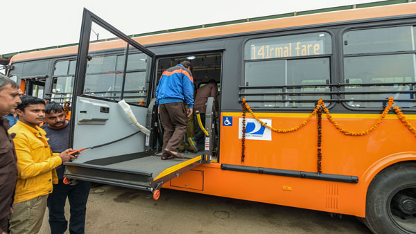 CNG Buses In Bihar: बिहार में अगले साल से चलाई जाएंगी 50 सीएनजी बसें 