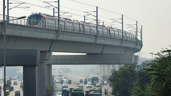 India’s First Driverless Train: प्रधान मंत्री नरेंद्र मोदी ने देश की पहली ड्राइवलेस ट्रेन का किया उद्घाटन India’s First Driverless Train: प्रधान मंत्री नरेंद्र मोदी ने देश की पहली ड्राइवलेस ट्रेन का किया उद्घाटन